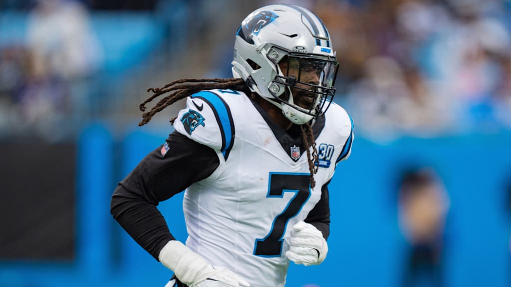 Jadeveon Clowney 2025